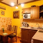 Haus Anna Appartementhaus 아파트