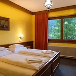 Haus Anna Appartementhaus Daire