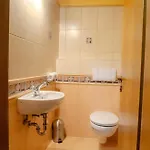 Haus Anna Appartementhaus * 바트키르히하임