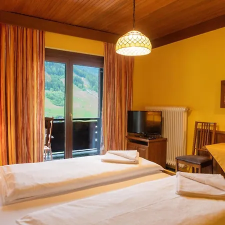 Haus Anna Appartementhaus 巴德小基希海姆