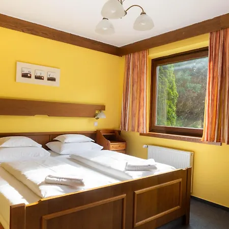 Haus Anna Appartementhaus Apartment Bad Kleinkirchheim