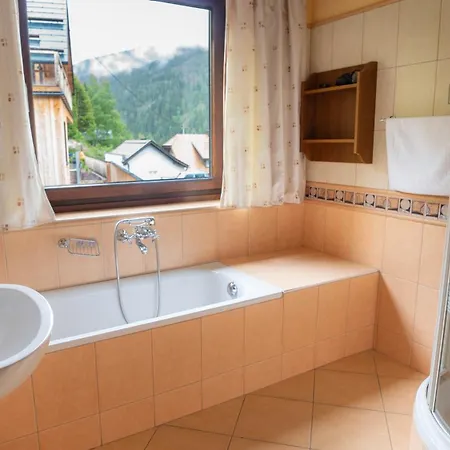 Haus Anna Appartementhaus - Kärnten Card Im Sommer Inklusive - *