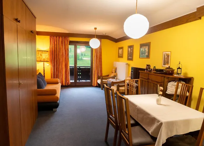 Haus Anna Appartementhaus 바트키르히하임